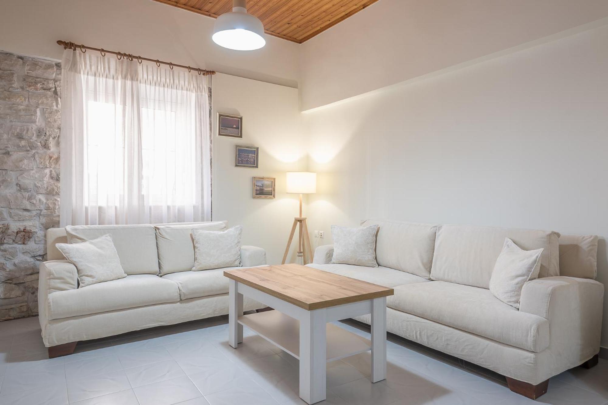 Villa In The Center Of Messolonghi à Mesolóngion Extérieur photo